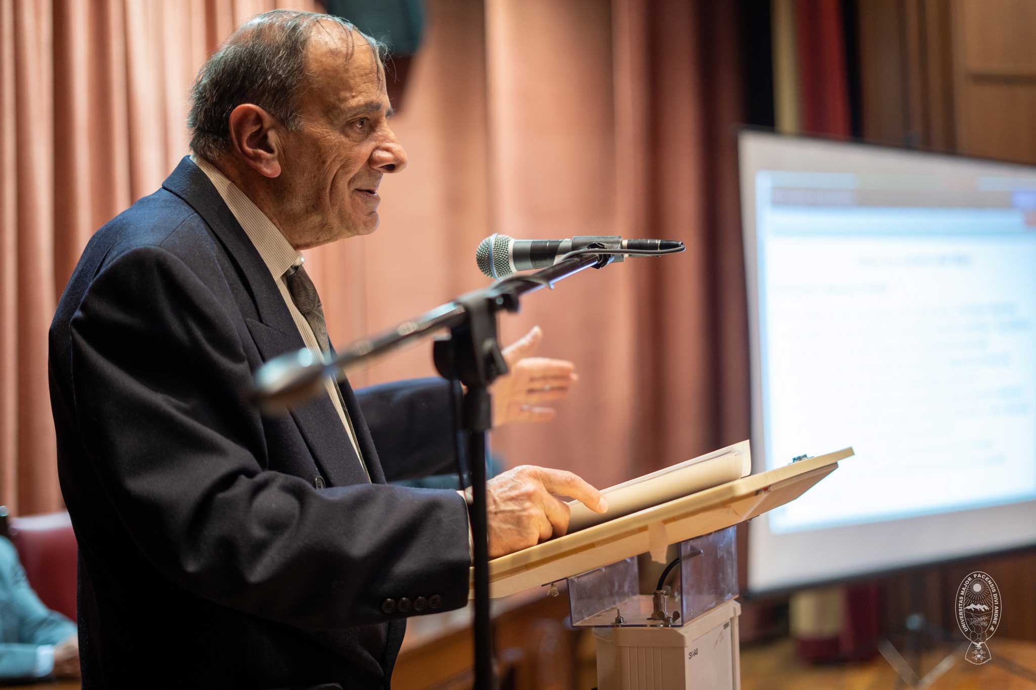 Lanzamiento del libro “Química Analítica y el Equilibrio Químico”